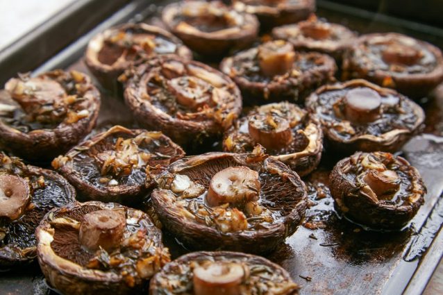 Garlic Butter Mushrooms Easy Way To Make Them Very Delicious Cookist Com