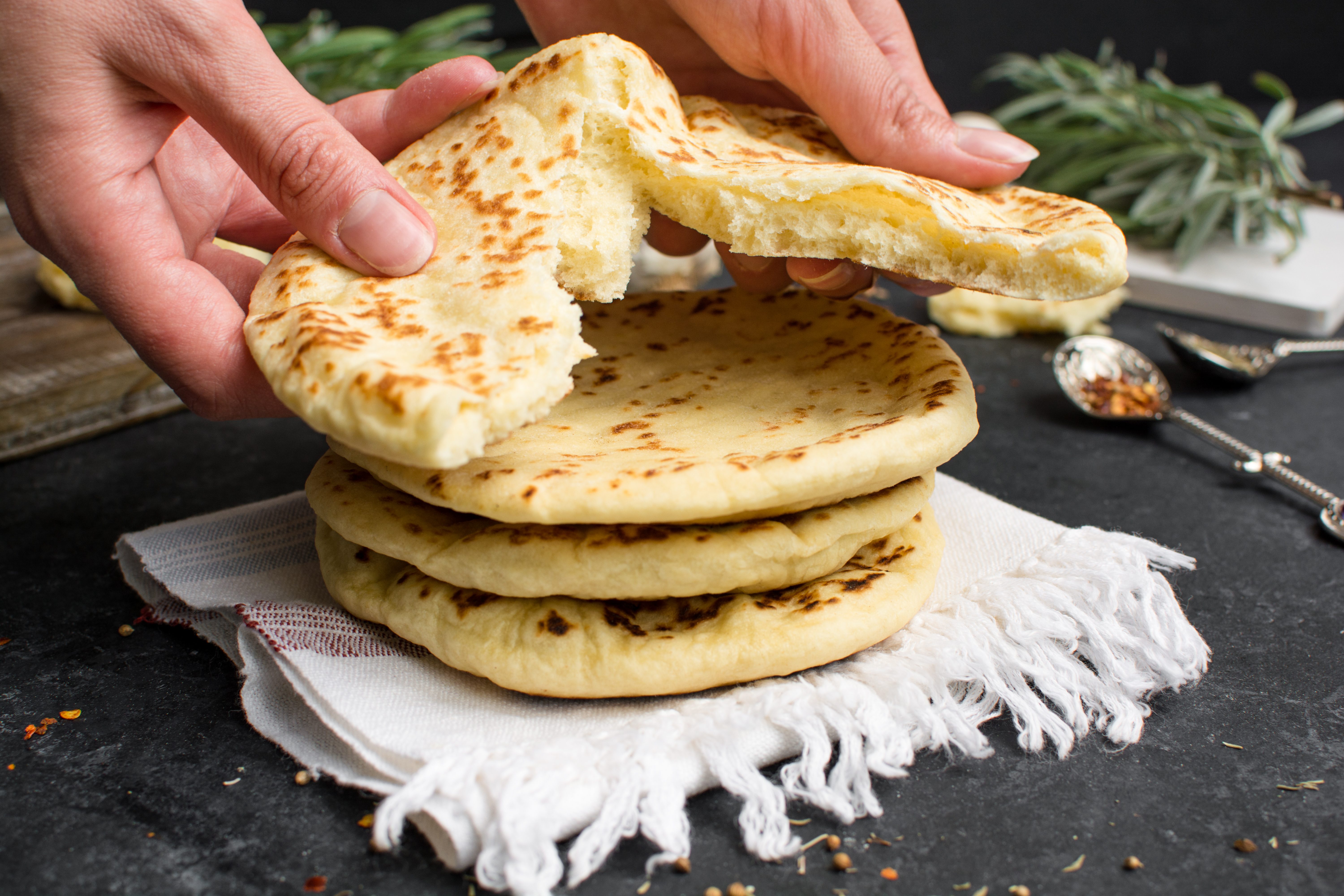 Homemade Pita Bread fluffy, easy and so delicious