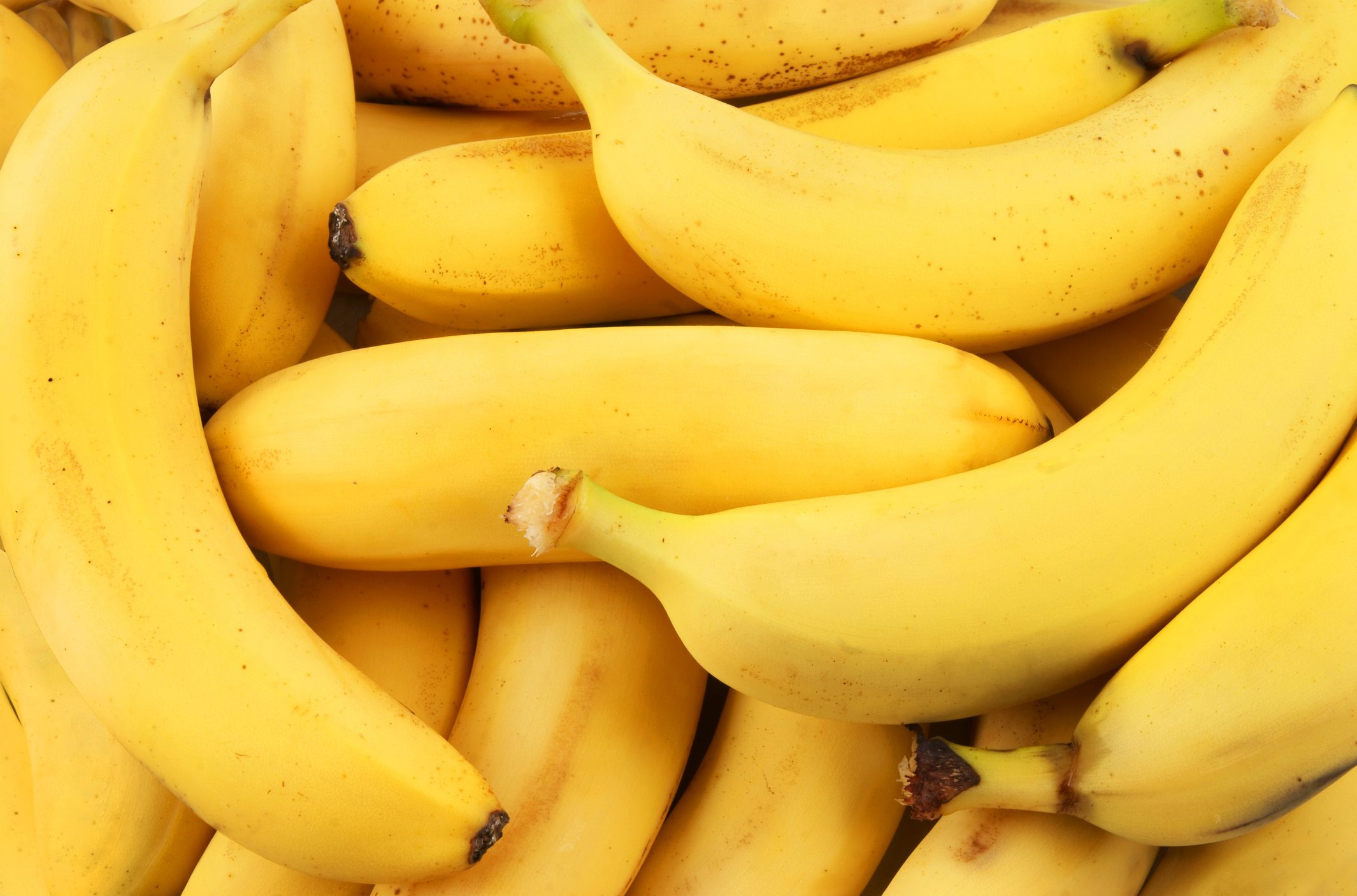 Why We Love Bananas – 6 Ways to Use Them (Besides Eating It)