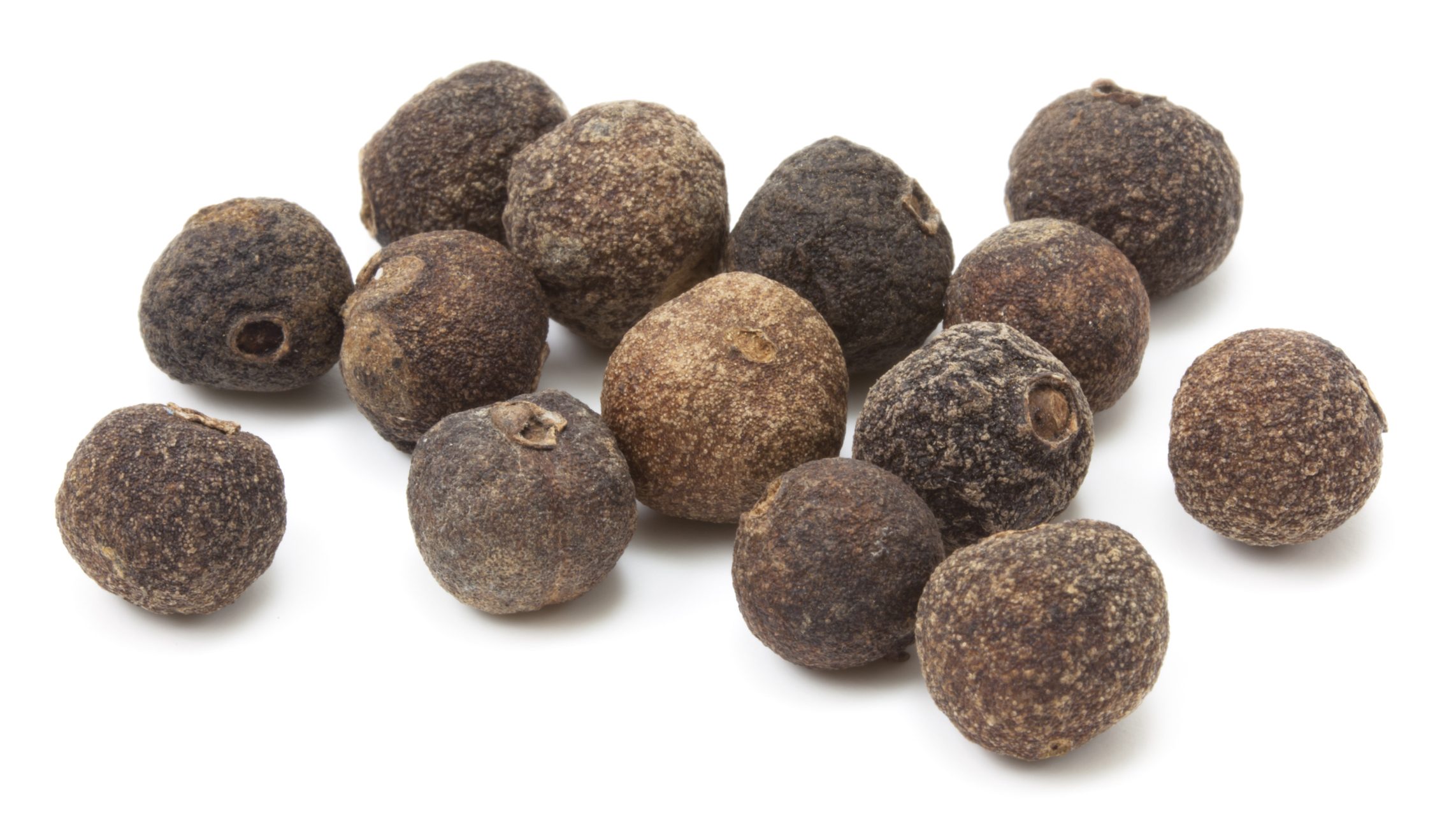 Here Are 6 Reasons Health Experts Advise That You Eat Allspice