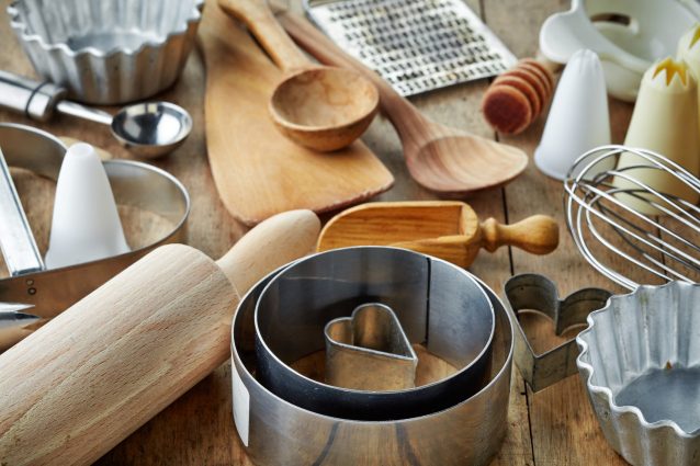 10 Surprising Uses For Everyday Kitchen Items