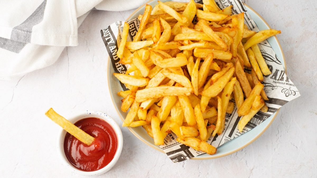 large potatoes, peeled, rinsed and cut into 1/2-inch thick sticks, 10