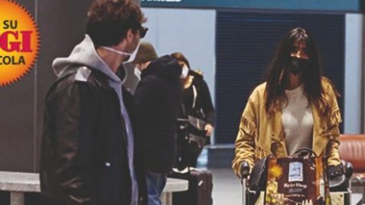 Belen Rodriguez e Stefano De Martino insieme all’aeroporto (foto dal settimanale Oggi)