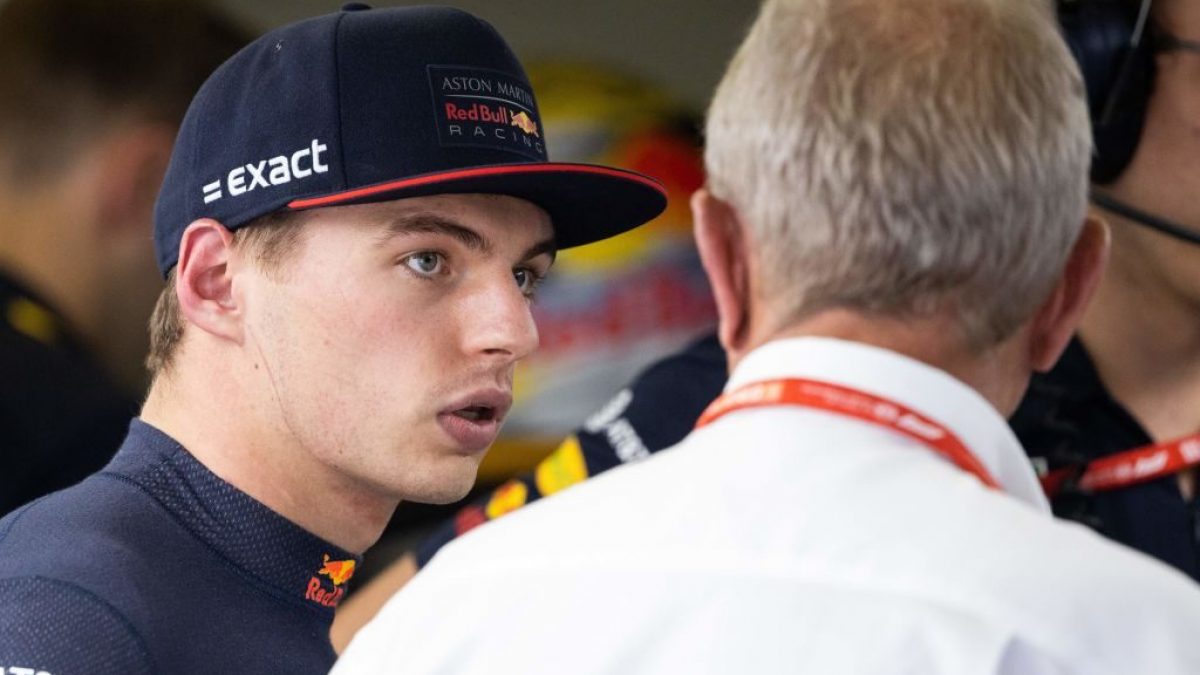 Max Verstappen, 22 anni, a colloqui con Helmut Marko, 76 / Getty