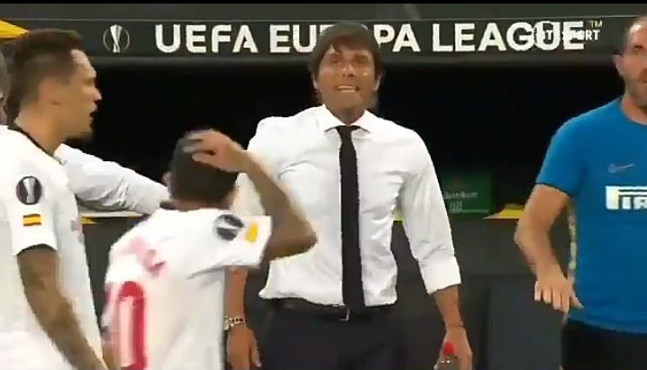 Battibecco Banega-Conte: Basta, stai zitto e lo sfotte per ...