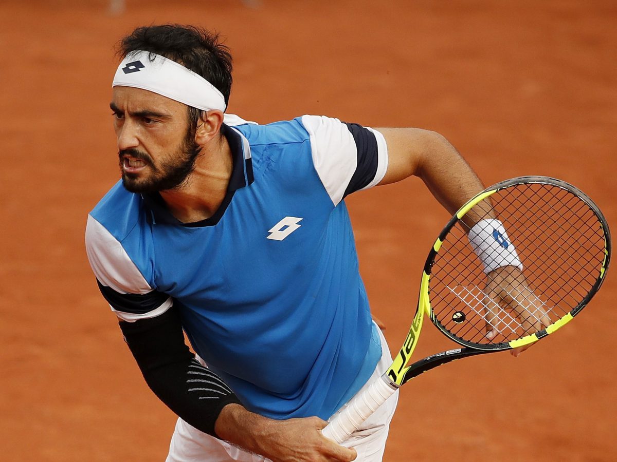 Roland Garros: impresa di Lorenzo Giustino che gioca 6 ore e batte Moutet. Fuori Fognini