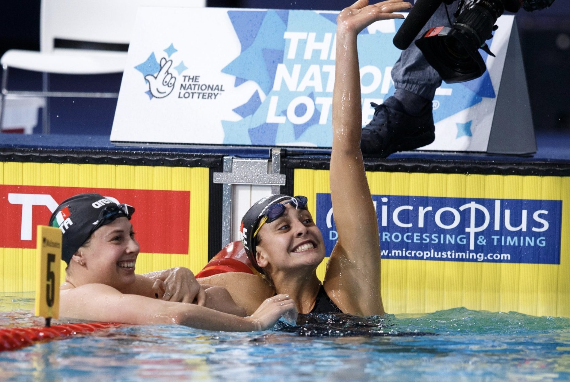 Italia Super Agli Europei Di Nuoto Di Budapest Sette Medaglie In Un Giorno E Un Record