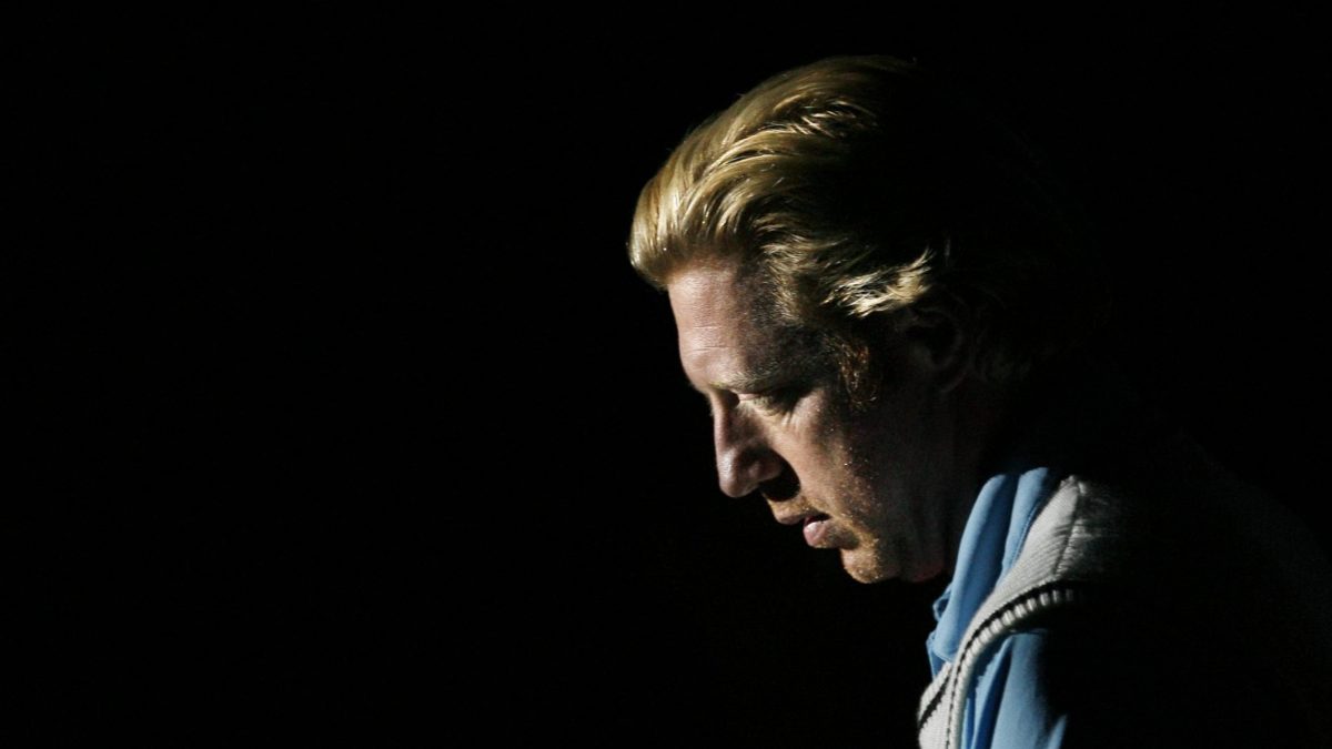 Il disagio di Boris Becker, condannato a 2 anni e mezzo di carcere per bancarotta fraudolenta. Pena che sta scontando nella prigione di Wandsworth.