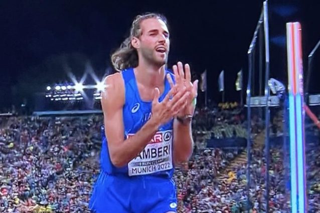 Tamberi medaglia d’oro agli Europei di atletica! È un regalo di nozze per la sua futura moglie Tamberi medaglia d’oro agli Europei di atletica! È un regalo di nozze per la sua futura moglie