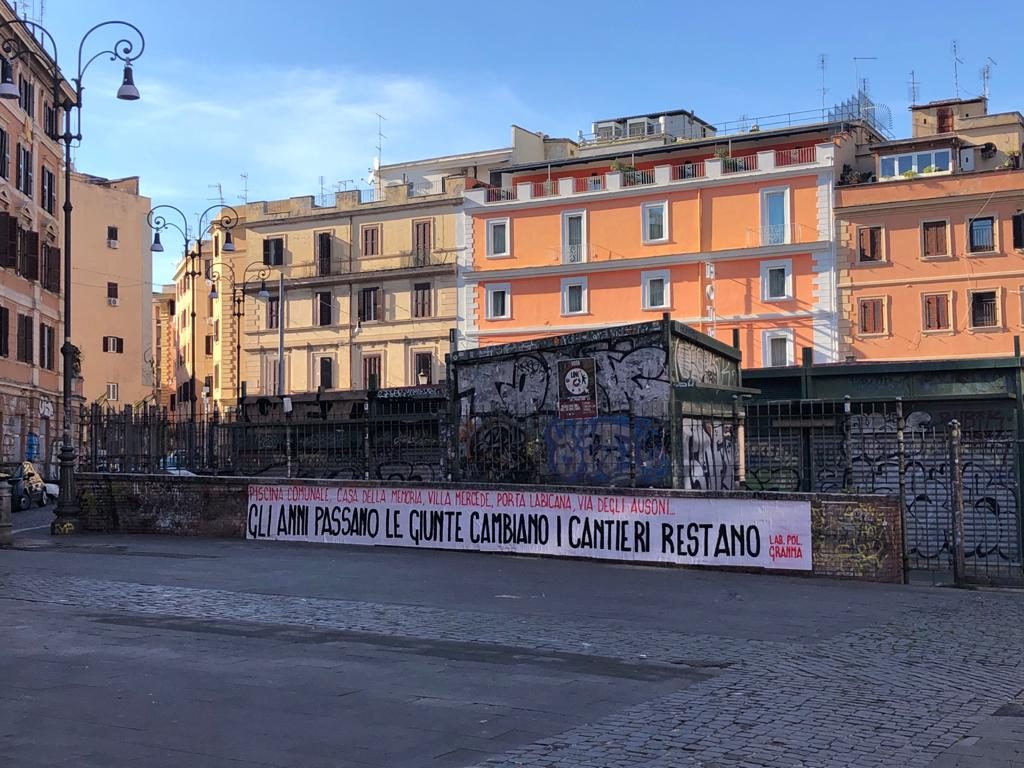 Blitz degli attivisti a San Lorenzo