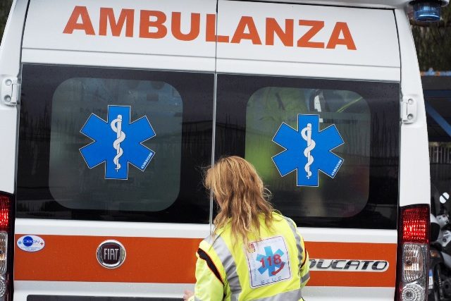 Incidente tra 4 auto sull'Autostrada Roma-Civitavecchia: un morto e tre feriti, traffico bloccato