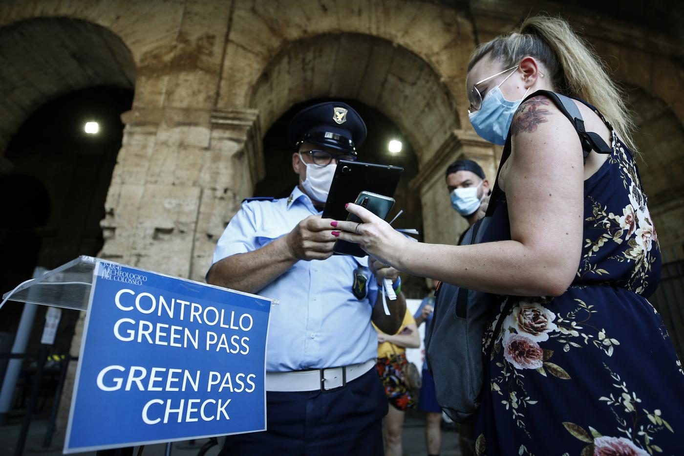 Il Prefetto Piantedosi: Regole Green Pass vanno rispettate. Mille uomini per Ferrogosto - Vimarsana News