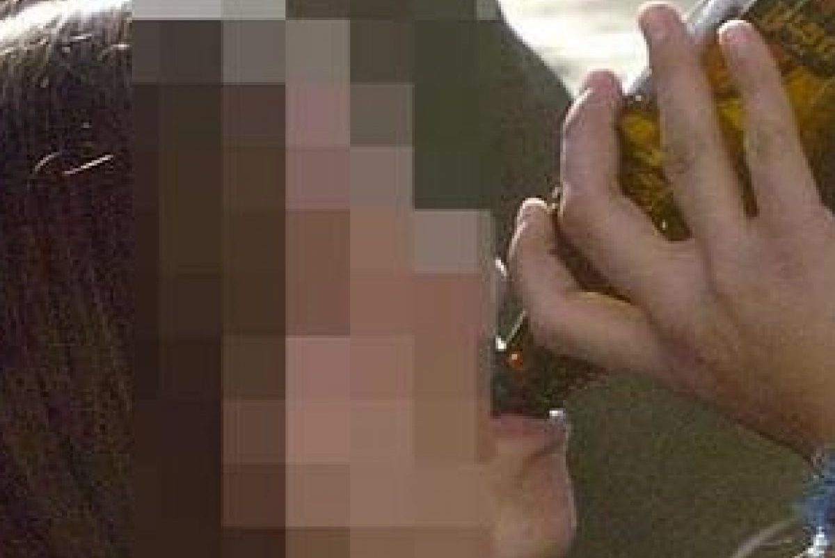 Festa di compleanno finisce con l'arrivo di polizia e 118: due minorenni in coma etilico - Vimarsana News