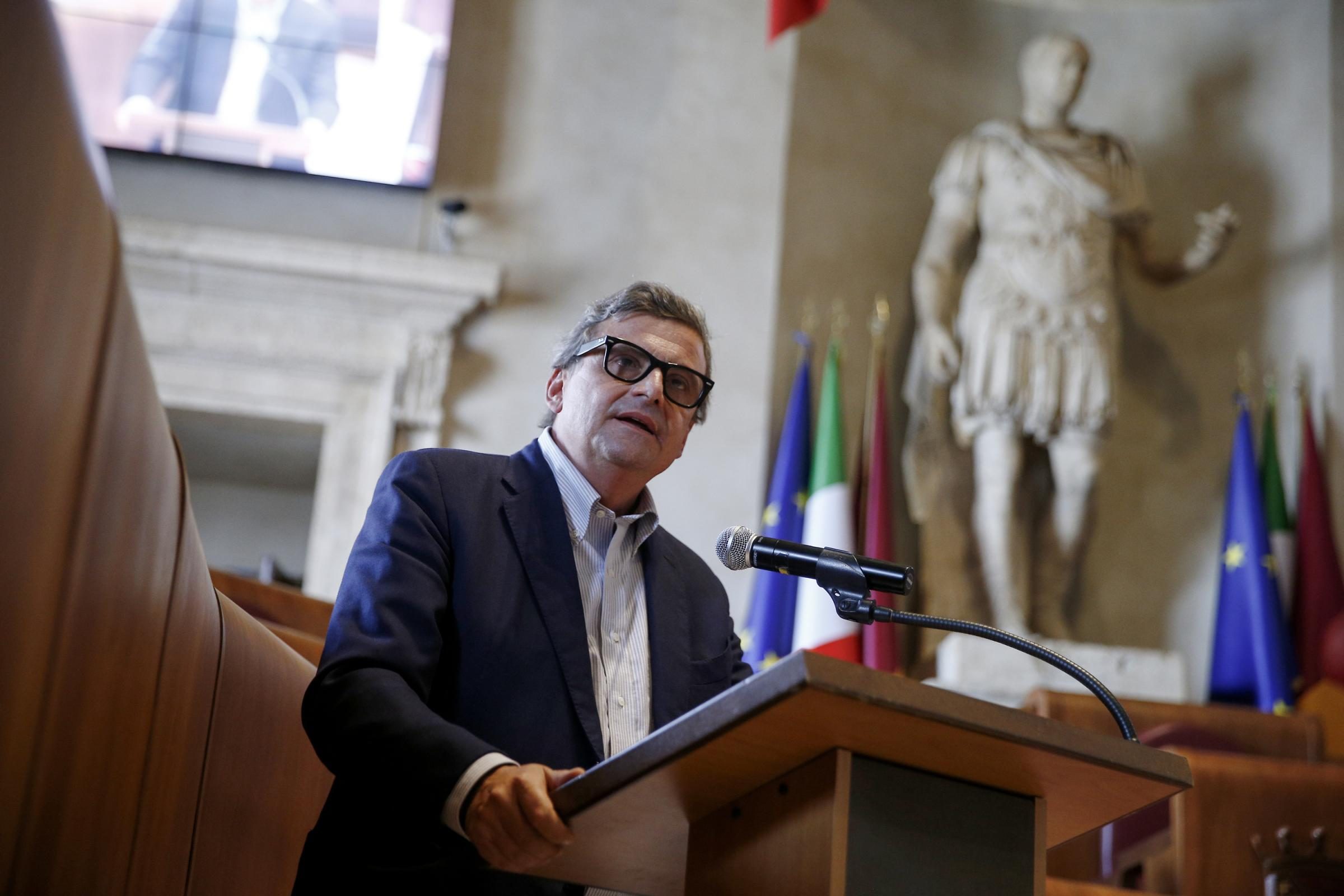 Elezioni Roma, l'accusa di Calenda: Se vince, assessori 5 Stelle in giunta con Gualtieri - Vimarsana News