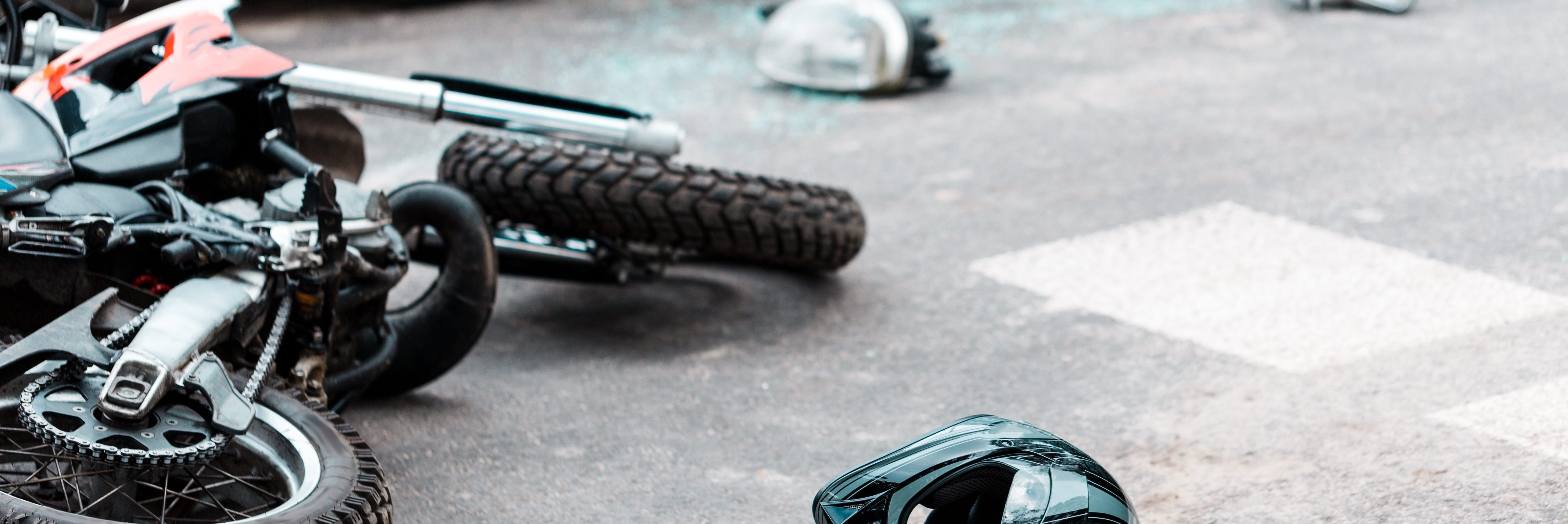 Bergamo, drammatico incidente all'alba: perde la vita in moto un ragazzo di 19 anni - Vimarsana News
