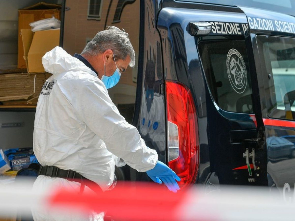 Milano Uomo Ucciso A Coltellate Dopo Una Violenta Lite La Moglie E Accusata Di Omicidio