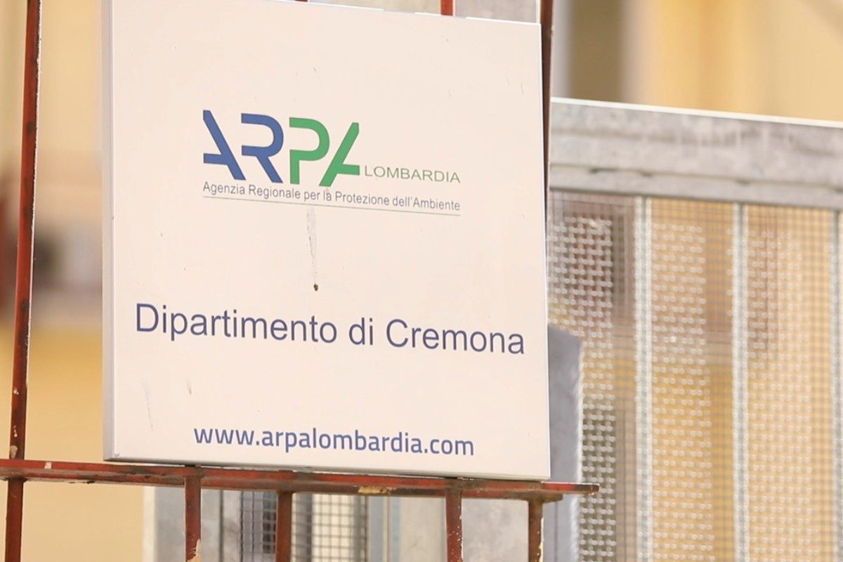 La risposta di Arpa Lombardia all'inchiesta di Fanpage Ci occupiamo di ambiente non di salute La risposta di Arpa Lombardia all'inchiesta di Fanpage Ci occupiamo di ambiente non di salute