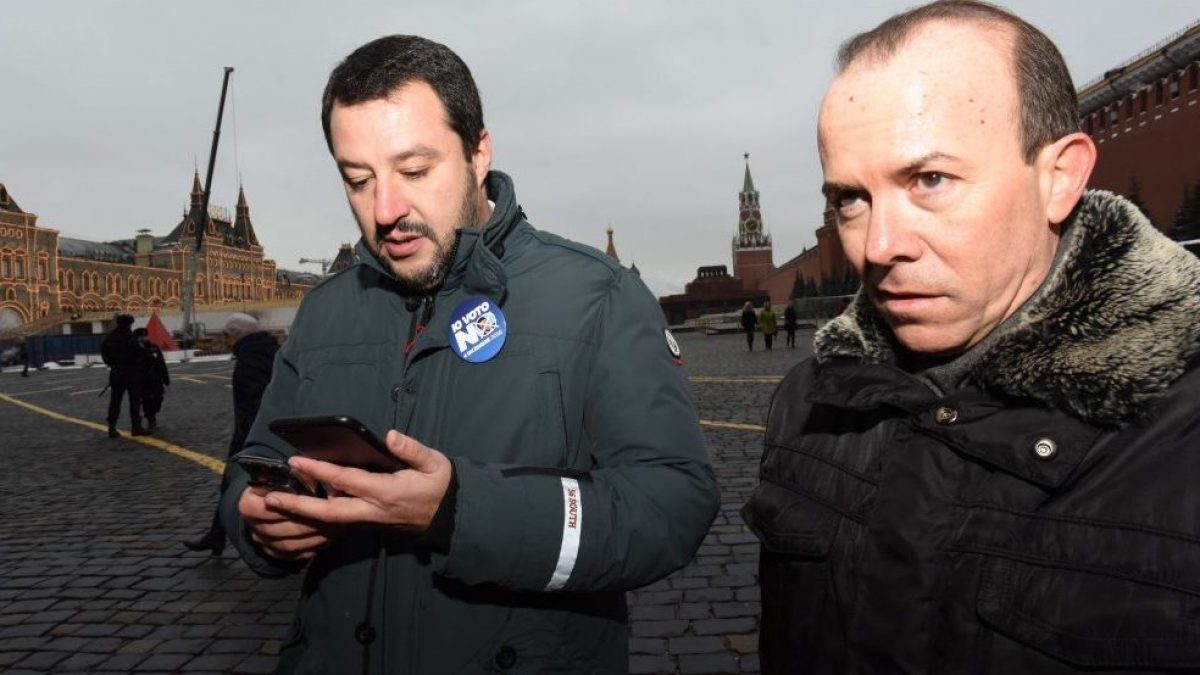Matteo Salvini e Gianluca Savoini a Mosca