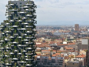 Calciatori, rapper e vip: ecco chi vive nel "Bosco verticale" di Milano