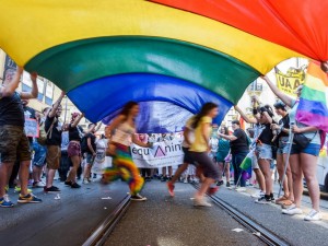 Gay Pride Milano, la Lombardia nega il patrocinio per l'evento del 24 giugno