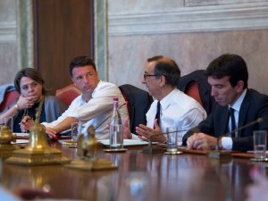 La Milano del M5S sembra la Corea del Nord: pure l’inquinamento è colpa di Sala?