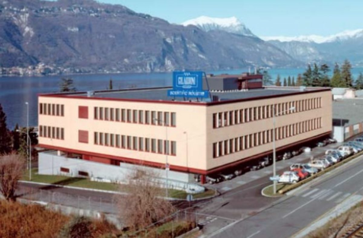 Ditta Gilardoni Una Testa Di Maiale All Ex Braccio Destro Dell Anziana Padrona Autoritaria