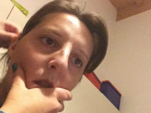Saronno, oscurata pagina Facebook dell'infermiera: ma le foto dei figli sono sempre online