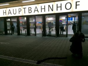 Attacco a colpi d'ascia in Germania: zia e nipote di Bergamo ferite in modo lieve