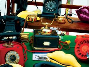 Mercatone dell'antiquariato sul Naviglio grande: domenica 27 agosto ultima edizione estiva