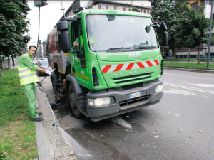 Lavoro, Amsa assume conducenti e operatori ecologici a Milano