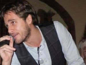 Luca, 31 anni, travolto mentre aspettava il verde: l'investitore era ubriaco e al telefono