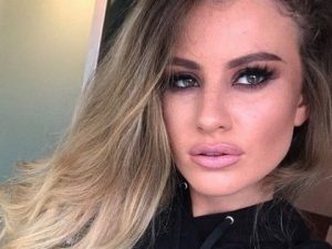 Si chiama Chloe Ayling la modella rapita per essere venduta sul web: "Esperienza terribile"
