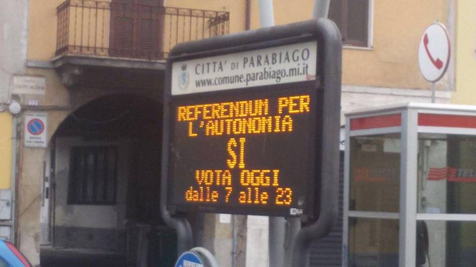 La foto denuncia di Pietro Bussolati (Facebook)