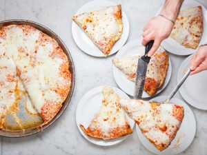 La famosa pizza al trancio di Spontini