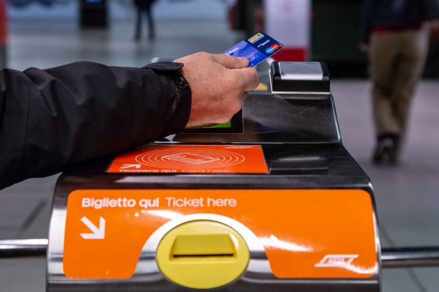 La metropolitana si potrà pagare con la carta
