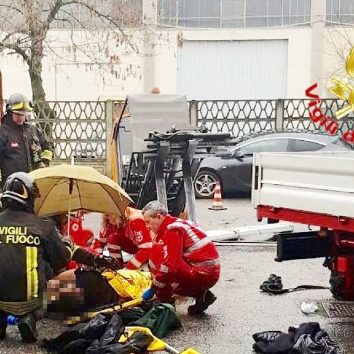 Incidente Sul Lavoro A San Donato Milanese Grave Un Operaio Di 20 Anni