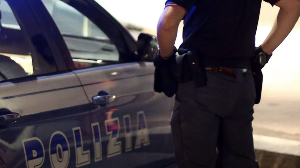 Ragazzo Accoltellato In Una Rissa Durante La Movida Ad Aversa E Grave