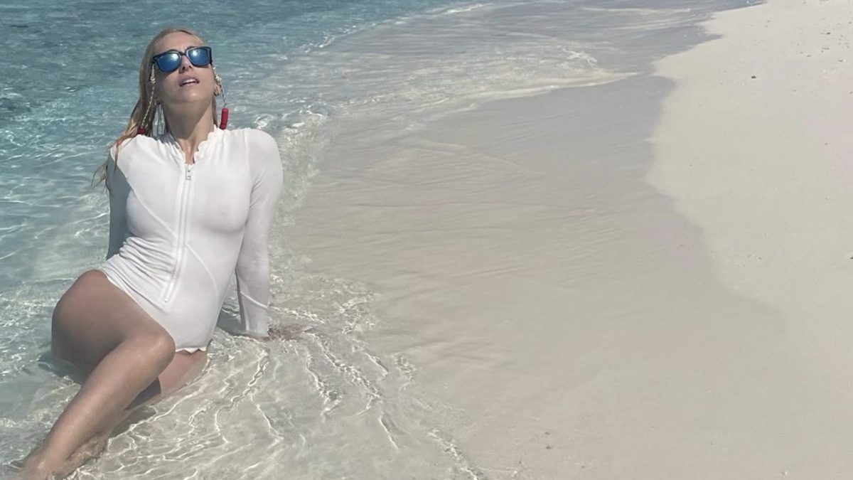Miriam Leone in luna di miele alle Maldive