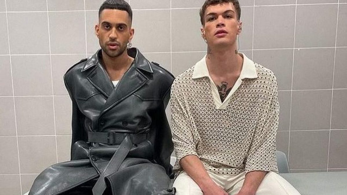 Mahmood in Prada e Blanco in Valentino