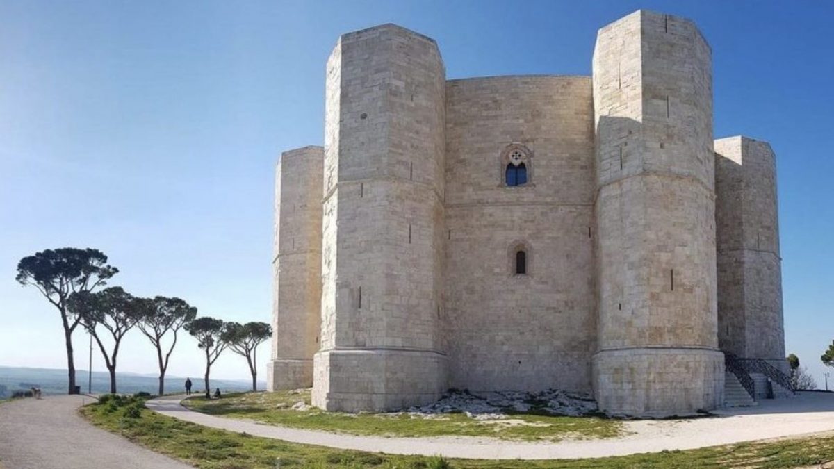 Castel del Monte è la location della sfilata Gucci Cosmogonie