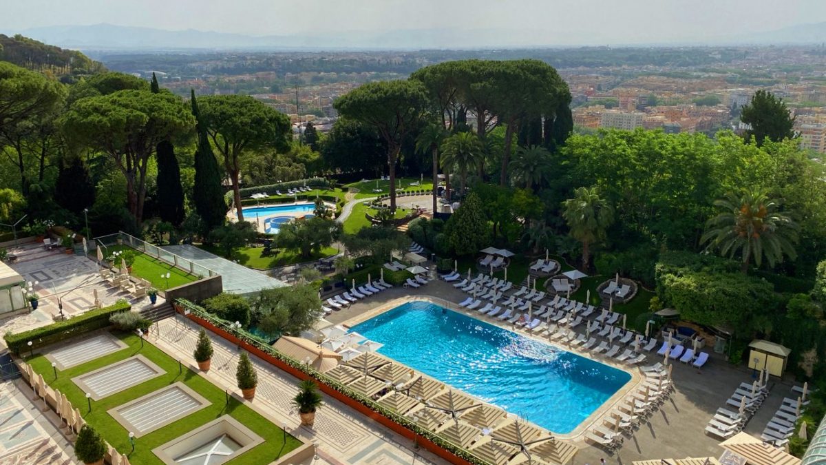 Il panorama dalla terrazza del Rome Cavalieri, A Waldorf Astoria Hotel