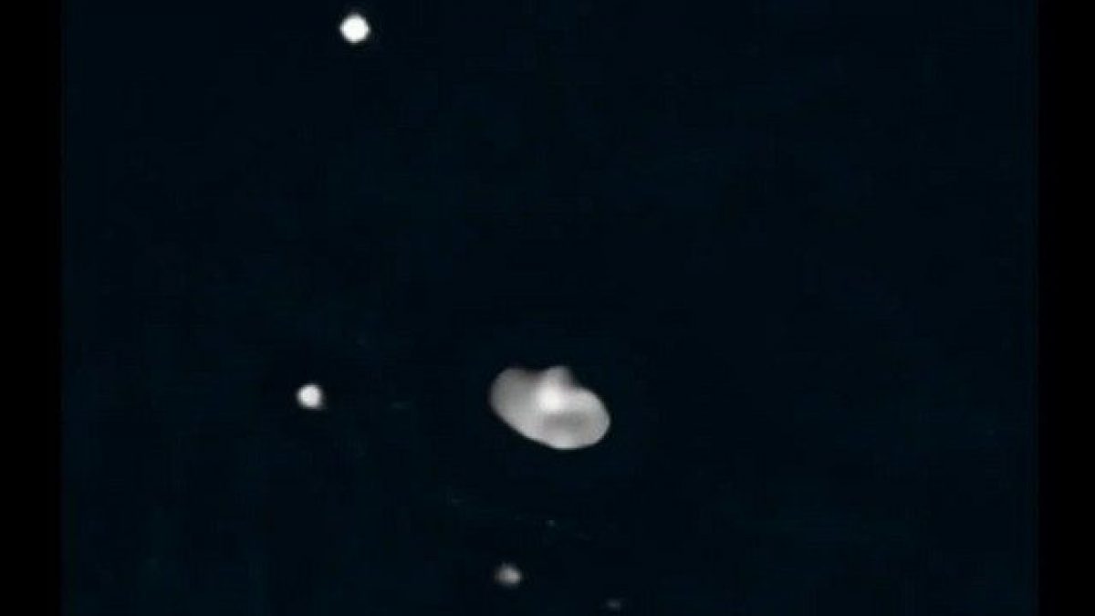 L’asteroide con le sue lune. Credit: ESO/Berdeu et al., Yang et al.