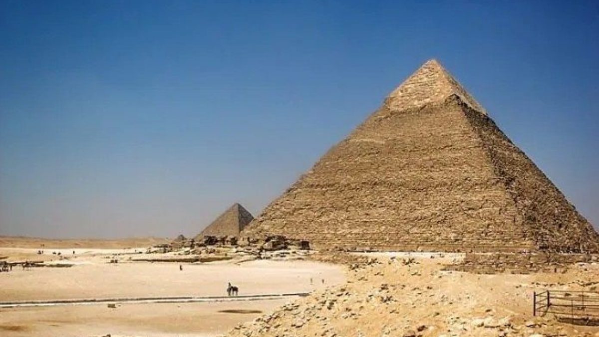 La Grande Piramide di Giza