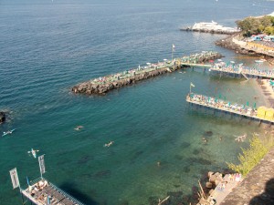 Stop ai bagni a Sorrento, l'ira degli operatori: "I lidi sono rimasti deserti"