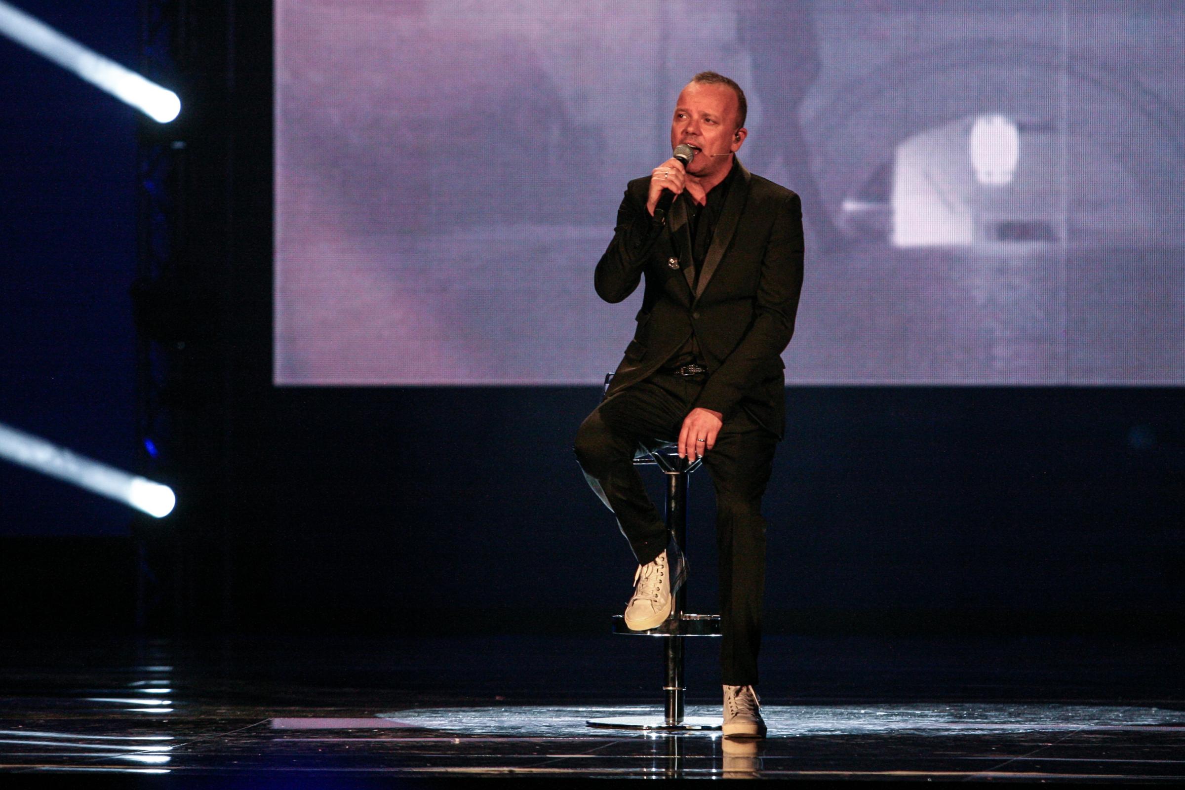 Concerto Gigi D Alessio Rai 1 Diretta