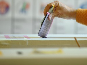 Risultati elezioni Comunali 2017 Pozzuoli, Figliolia stravince e si riconferma sindaco