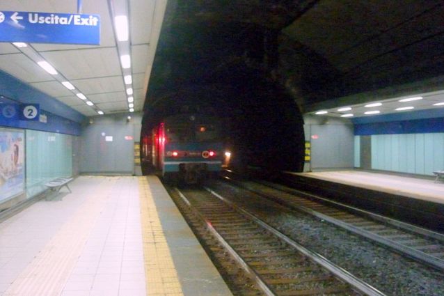 Stazione di Montesanto della Linea 2 della metropolitana di Napoli