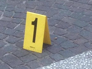 Terzigno, operaio di 50 anni ferito a colpi di pistola da un 74enne: era geloso
