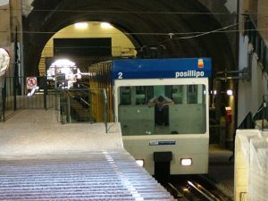 Trasporti, niente accordo sugli straordinari: addio corse extra per metro e funicolare