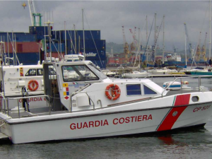 Capri, dispersi in mare durante una battuta di pesca: si cerca ancora il terzo uomo